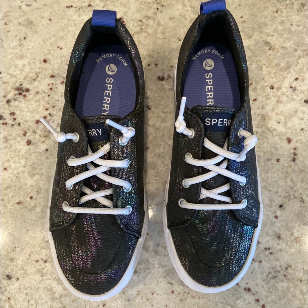 Sperry Kids Iridescent Black Sneakers New! - Picture 4 of 8